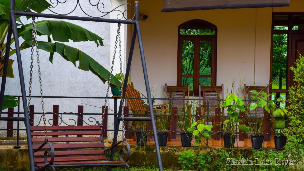 Shashin Lake Resort Dambulla Extérieur photo